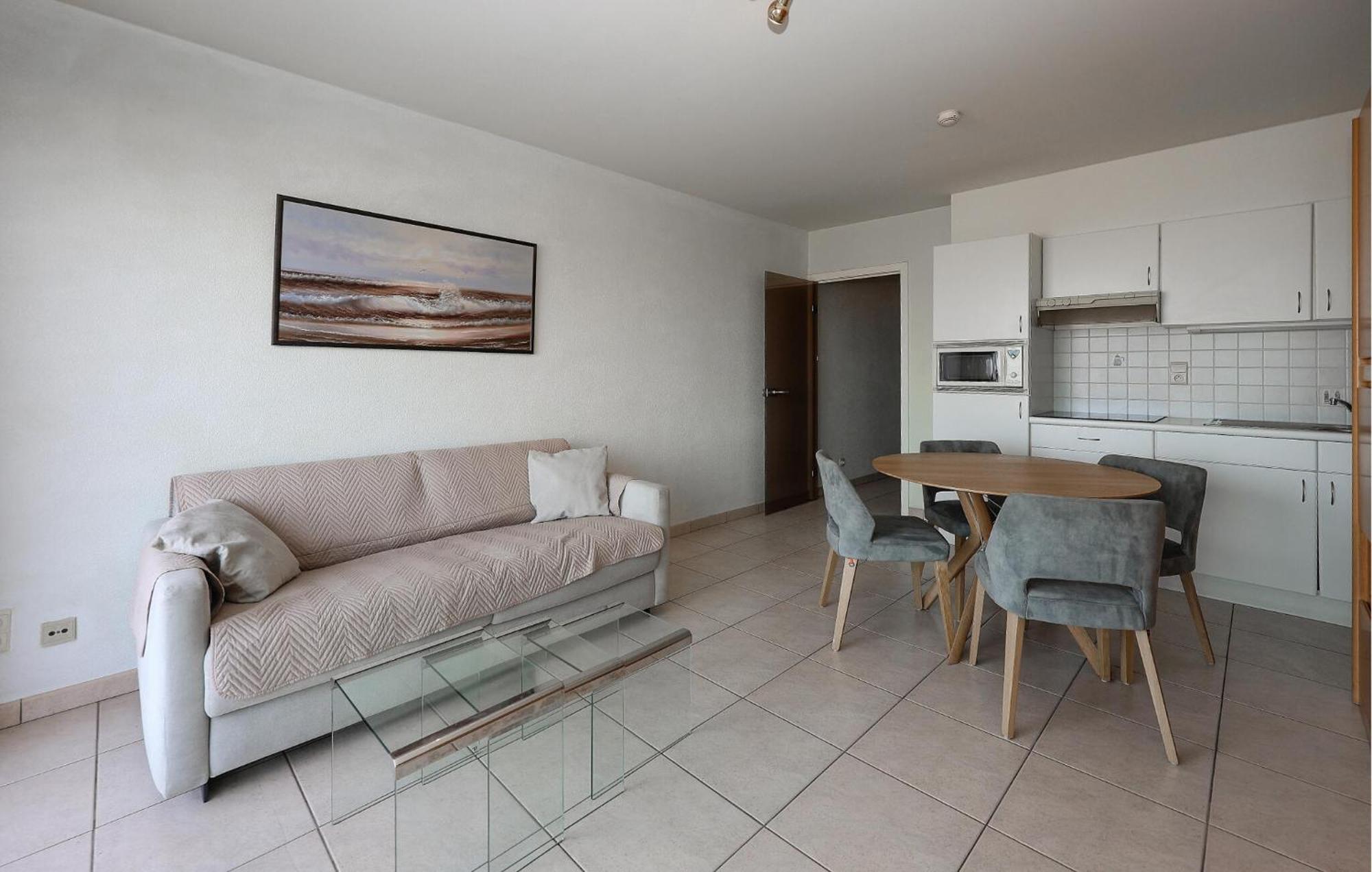 Awesome Apartment In Oostende With House Sea View Zewnętrze zdjęcie