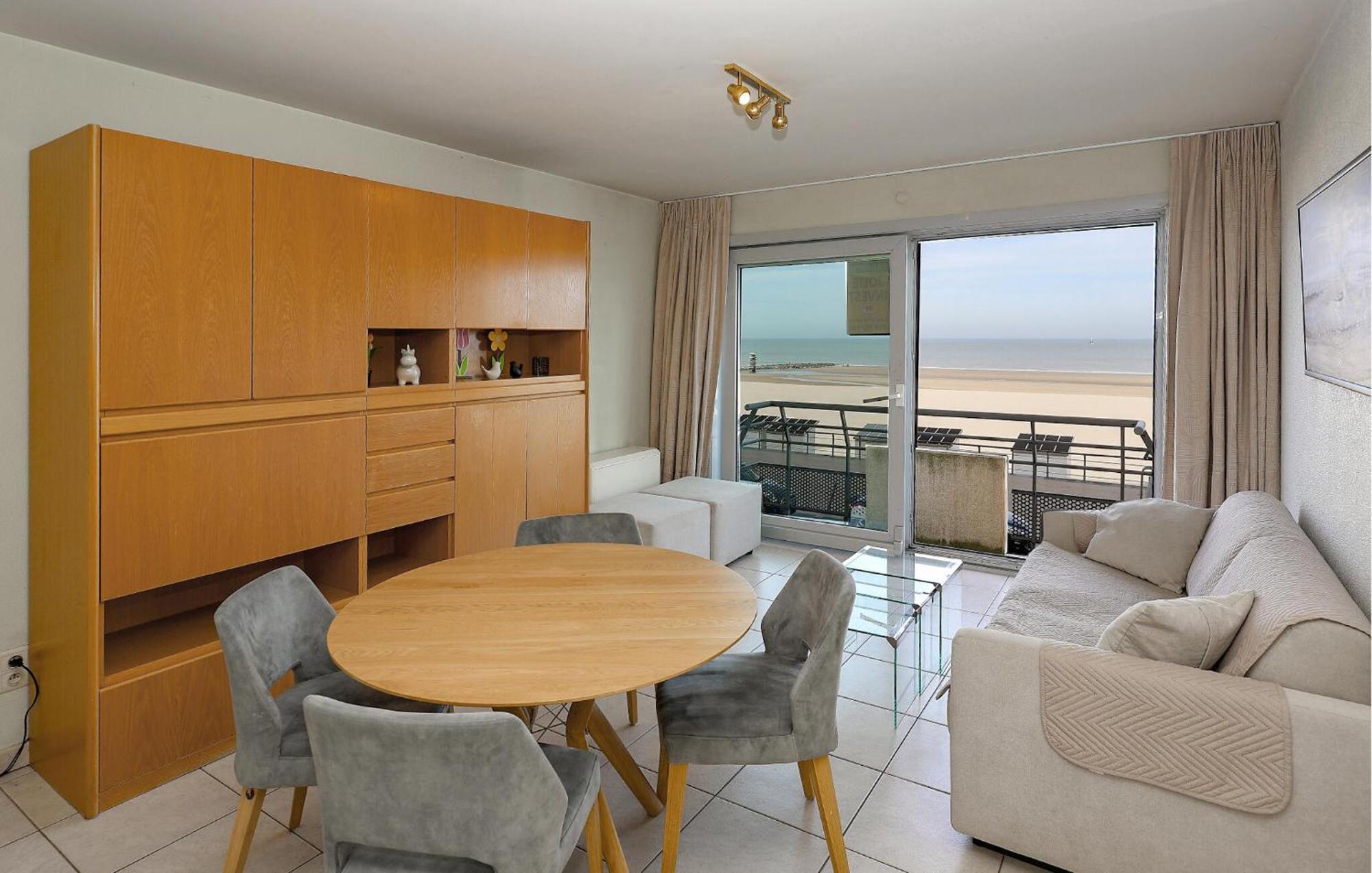 Awesome Apartment In Oostende With House Sea View Zewnętrze zdjęcie